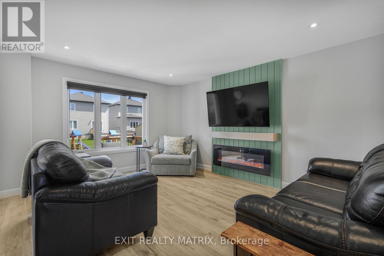 1202 Montblanc Crescent, Russell, Ontario  K0A 1W0 - Photo 11 - X13422440