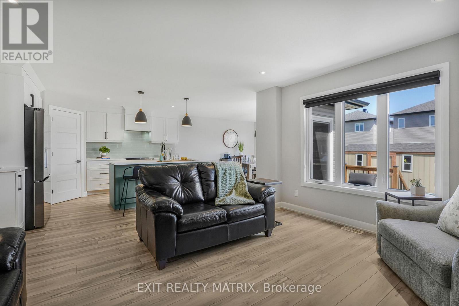 1202 Montblanc Crescent, Russell, Ontario  K0A 1W0 - Photo 12 - X13422440