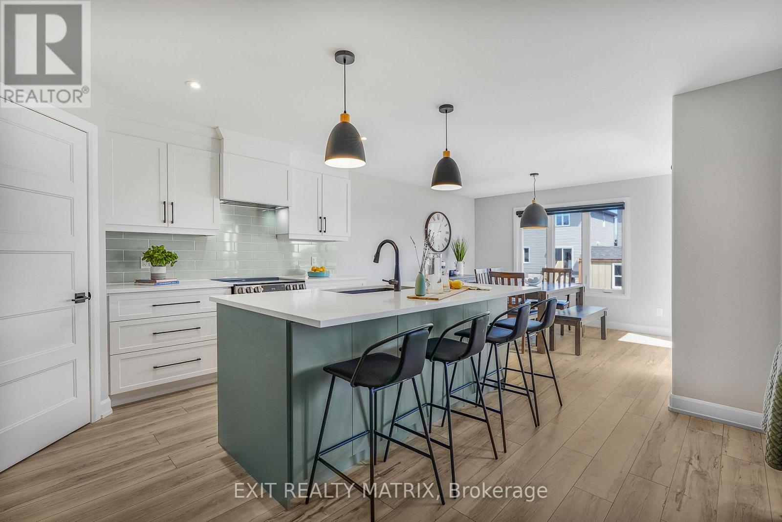 1202 Montblanc Crescent, Russell, Ontario  K0A 1W0 - Photo 6 - X13422440