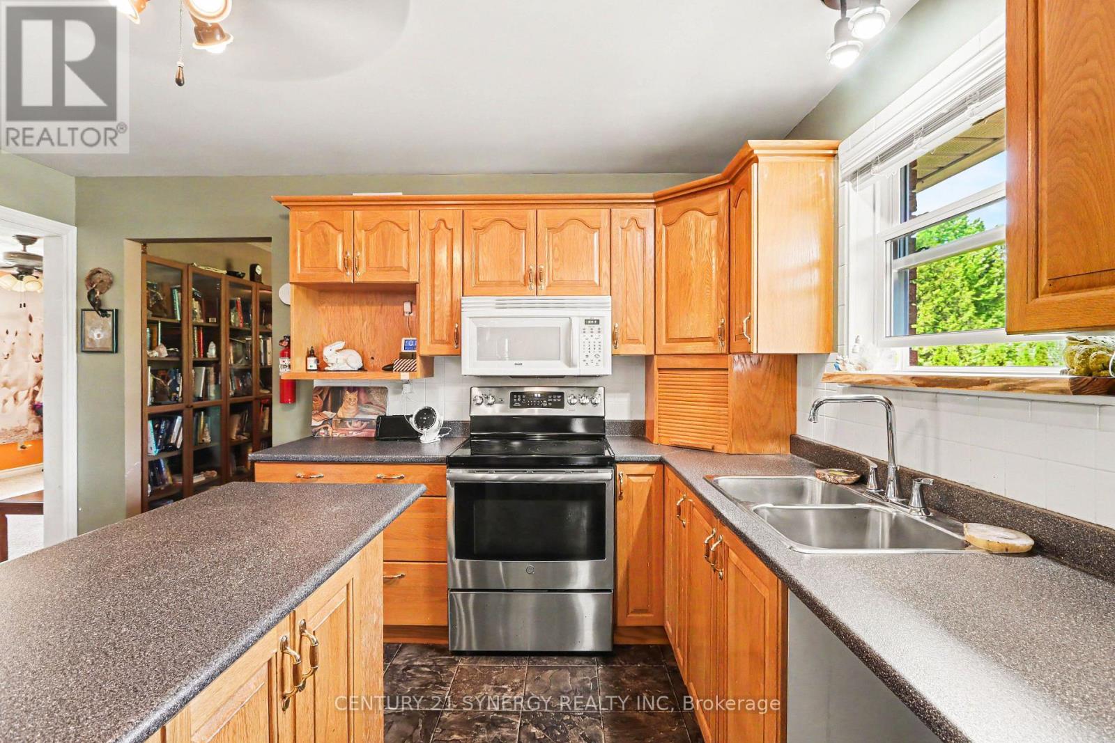 870 Kitley Line 3 Road, Elizabethtown-Kitley, Ontario  K0G 1G0 - Photo 14 - X13422486