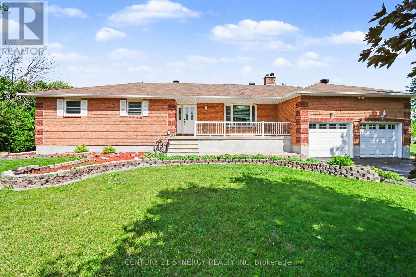 870 Kitley Line 3 Road, Elizabethtown-Kitley, Ontario  K0G 1G0 - Photo 2 - X13422486