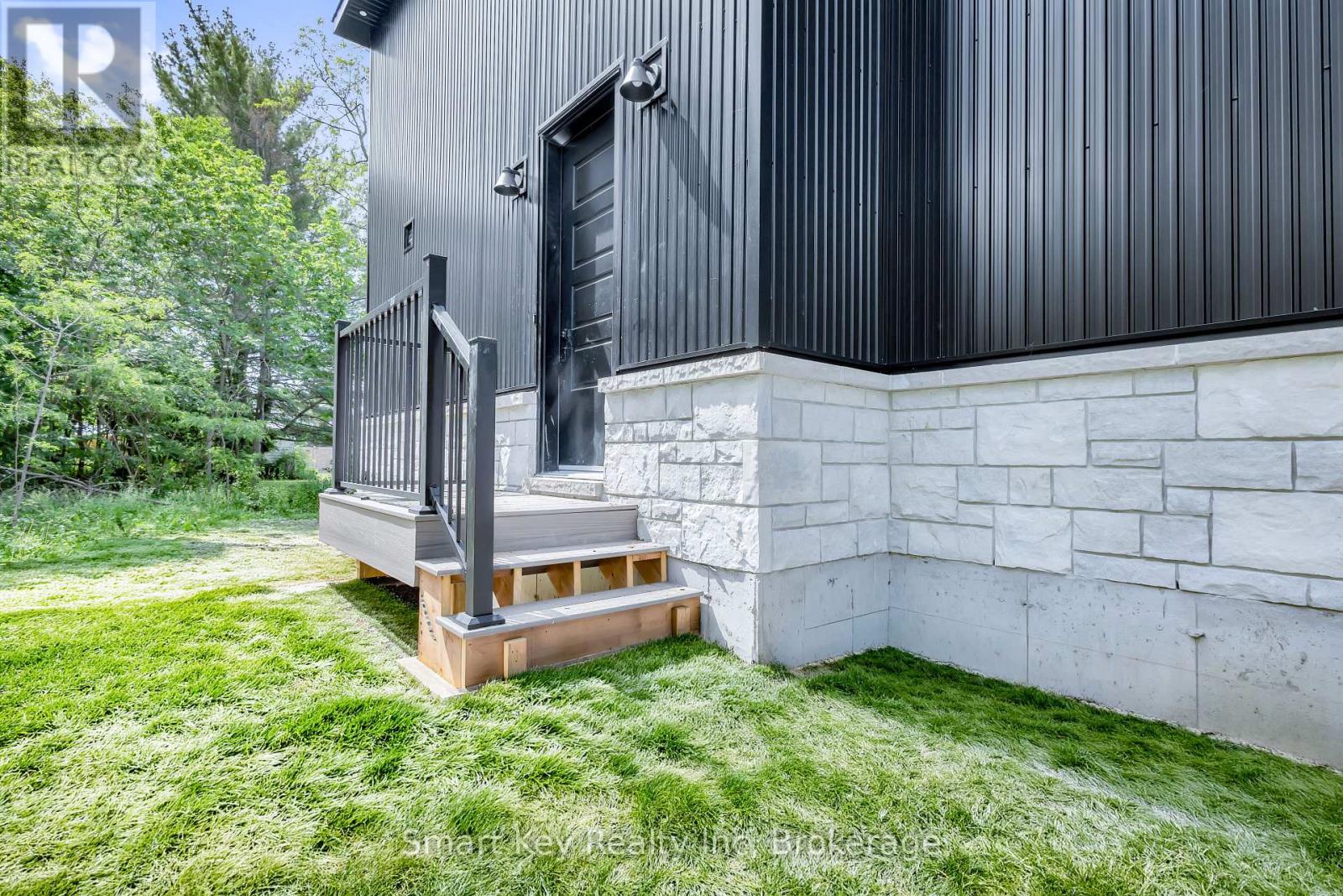 B - 125 Brae Crescent, Ottawa, Ontario  K2S 1P1 - Photo 3 - X13422588