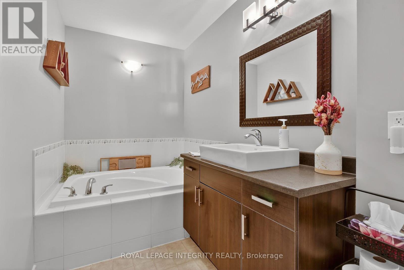 A - 84 Stonehaven Drive, Ottawa, Ontario  K2M 0C1 - Photo 17 - X13422572
