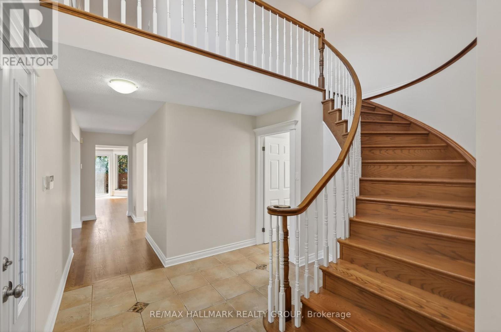 1426 Progress Place, Ottawa, Ontario  K1B 5M3 - Photo 5 - X13422718