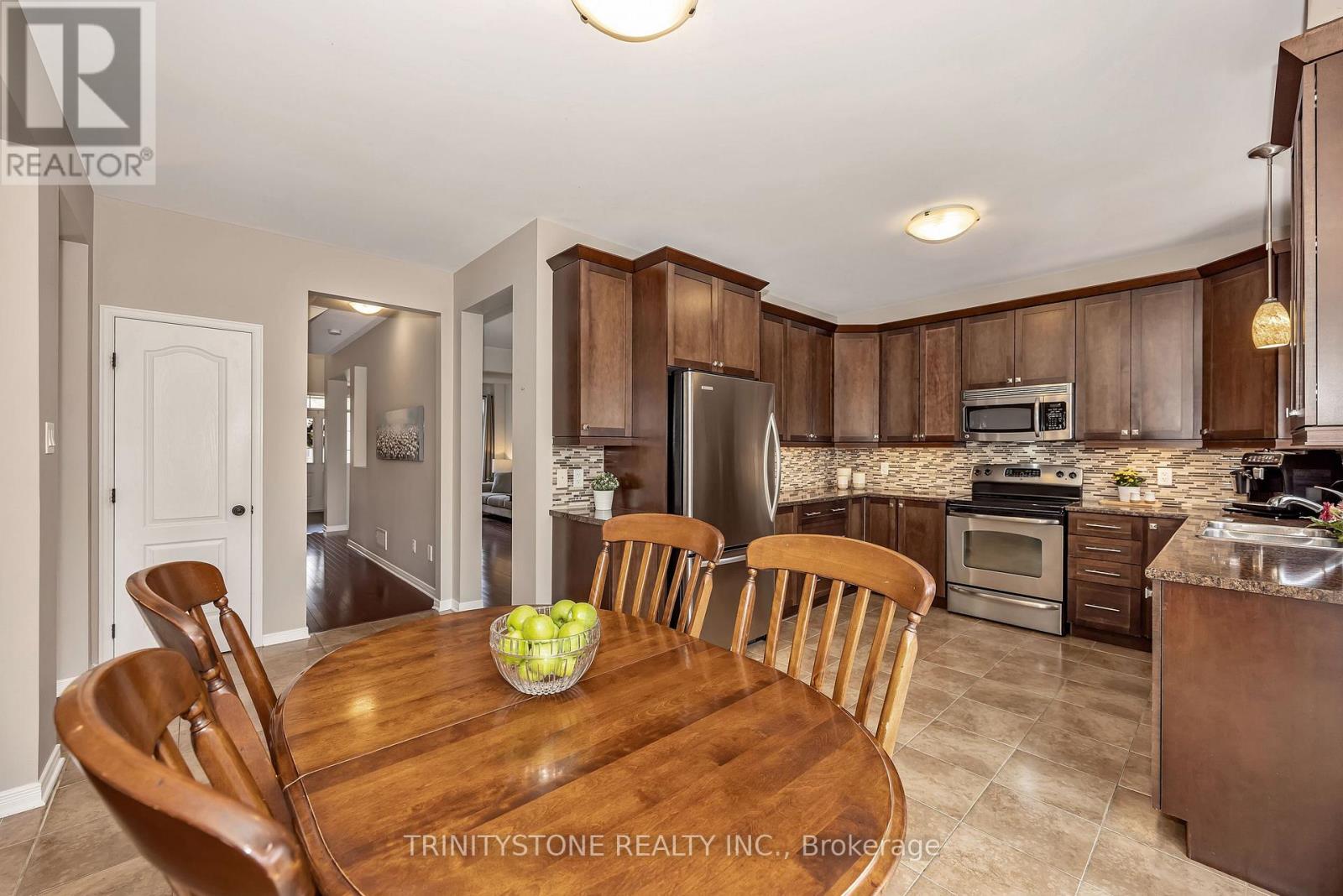 502 Dalewood Crescent, Ottawa, Ontario  K2S 0L2 - Photo 13 - X13422754