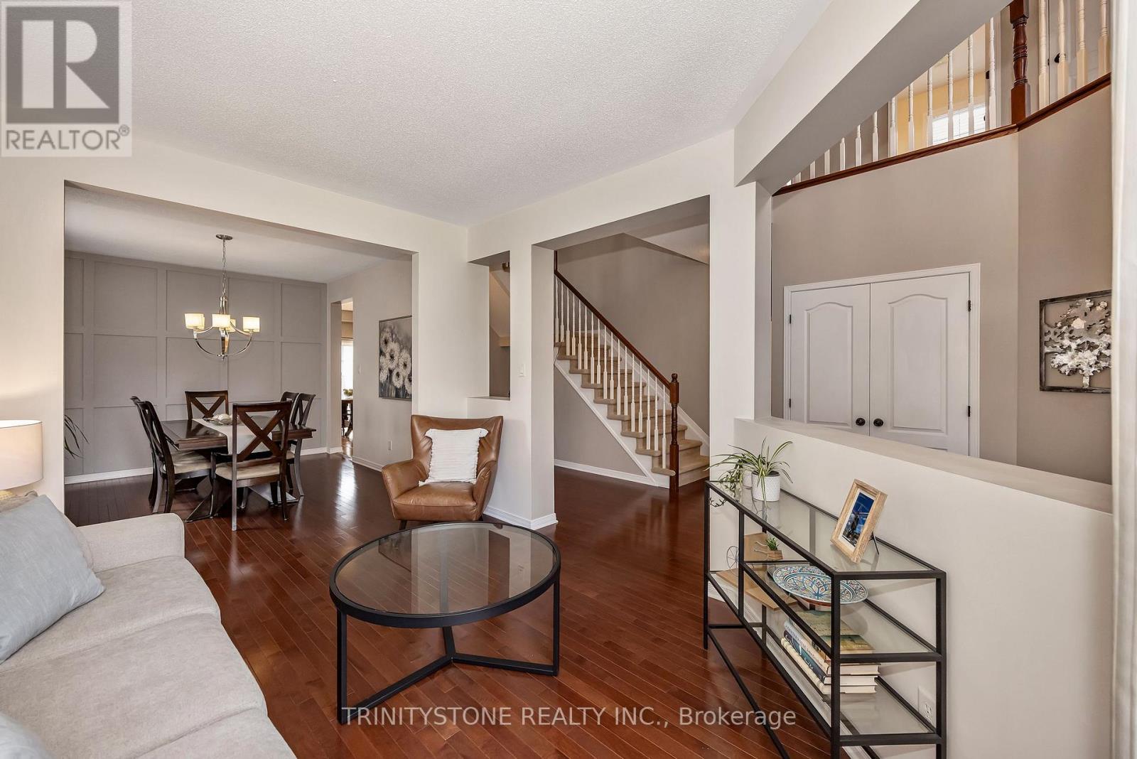 502 Dalewood Crescent, Ottawa, Ontario  K2S 0L2 - Photo 4 - X13422754