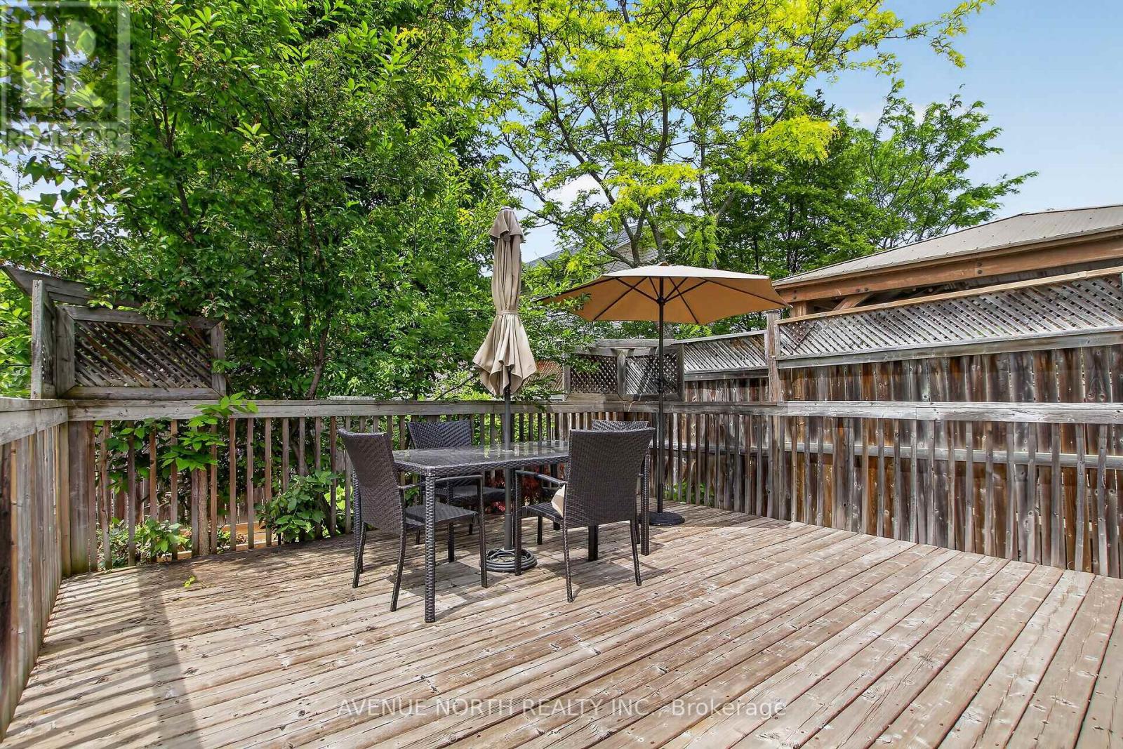 18 Castlemore Street, Ottawa, Ontario  K2G 6N5 - Photo 37 - X13422900