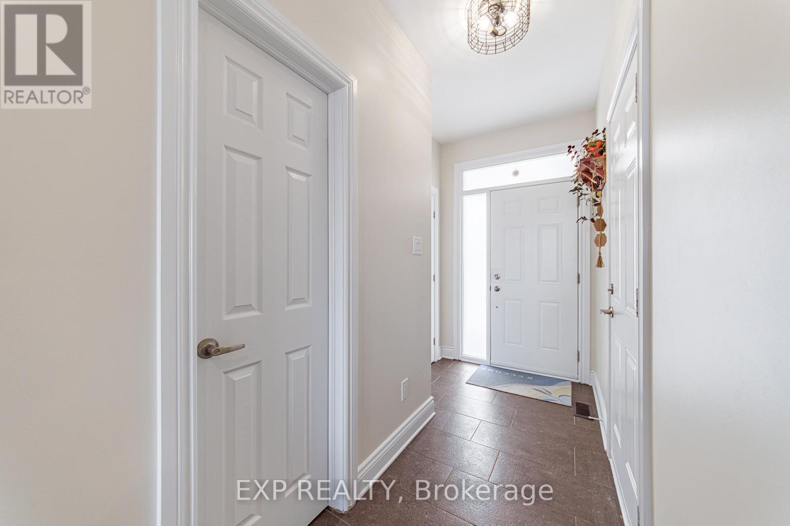 106 Bert Hall Street, Arnprior, Ontario  K7S 0G9 - Photo 3 - X13422972