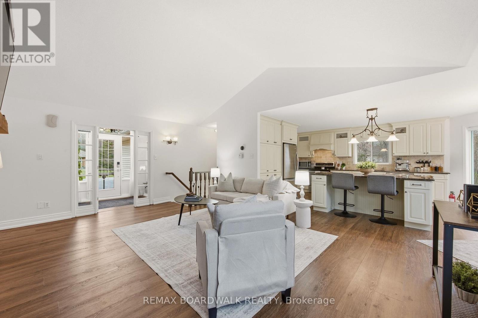 15 Birch Drive, North Grenville, Ontario  K0G 1J0 - Photo 14 - X13423002