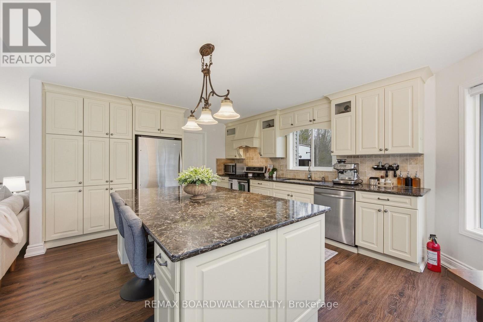 15 Birch Drive, North Grenville, Ontario  K0G 1J0 - Photo 20 - X13423002