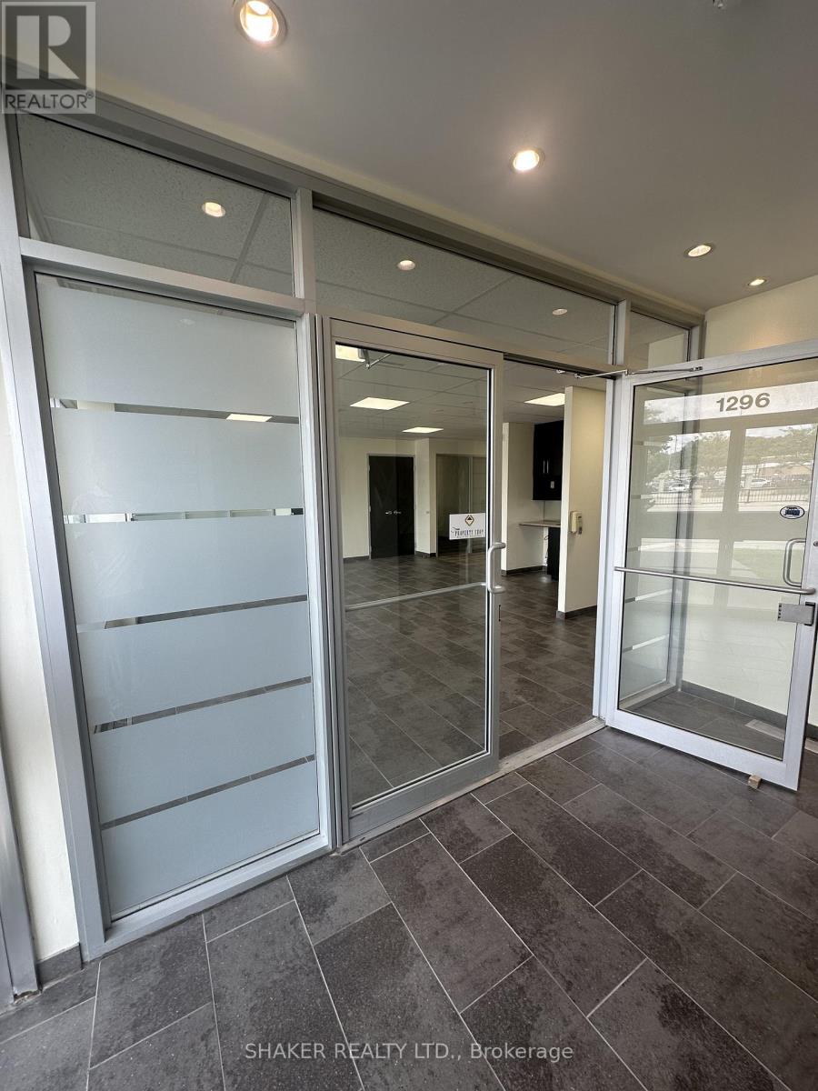 1296 Carling Avenue, Ottawa, Ontario  K1Z 7L2 - Photo 4 - X13423022