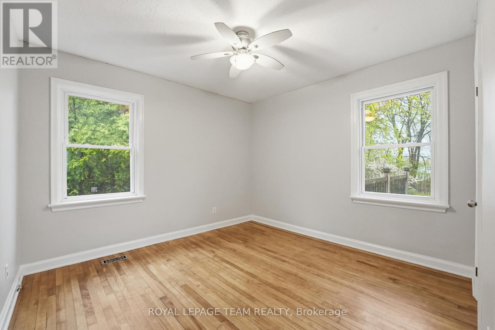 49 Crownhill Street, Ottawa, Ontario  K1J 7K5 - Photo 12 - X13423038