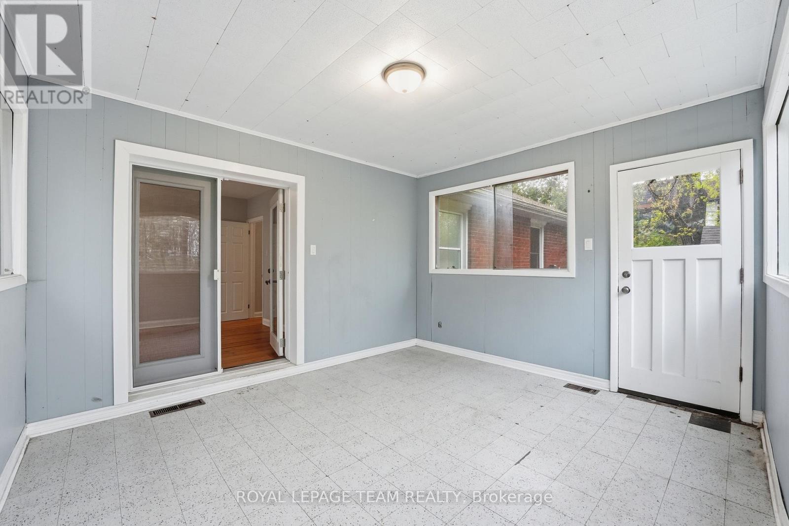 49 Crownhill Street, Ottawa, Ontario  K1J 7K5 - Photo 18 - X13423038