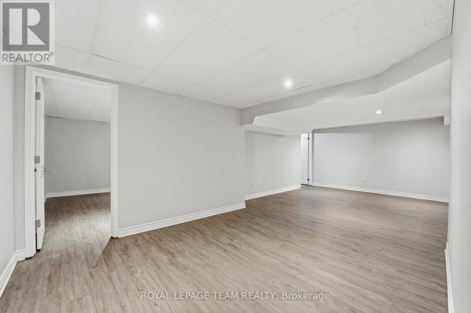 49 Crownhill Street, Ottawa, Ontario  K1J 7K5 - Photo 22 - X13423038