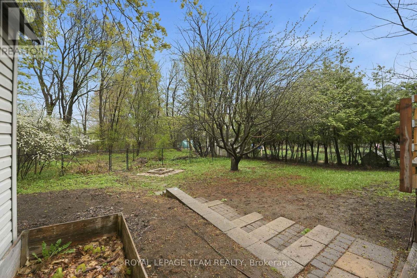 49 Crownhill Street, Ottawa, Ontario  K1J 7K5 - Photo 34 - X13423038