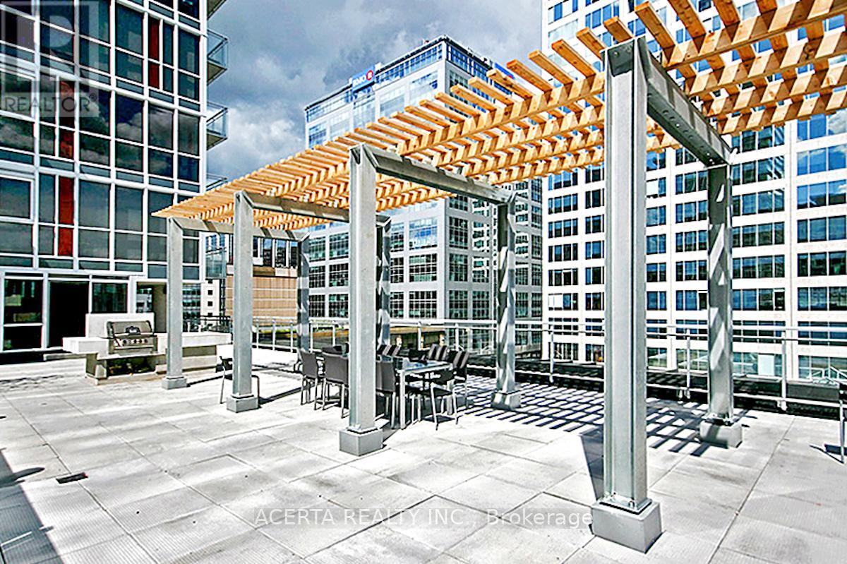 702 - 324 Laurier Avenue W, Ottawa, Ontario  K1A 0A4 - Photo 2 - X13423194