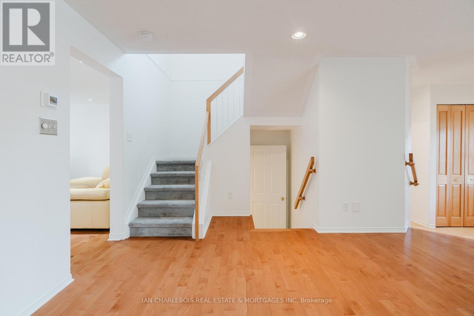 6020 Longleaf Drive, Ottawa, Ontario  K1W 1J2 - Photo 17 - X13423240
