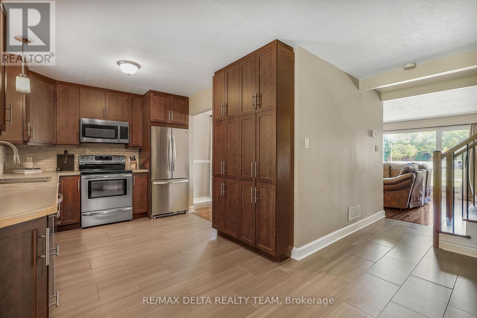 1596 Boyer Road, Ottawa, Ontario  K1C 1R2 - Photo 10 - X13423406