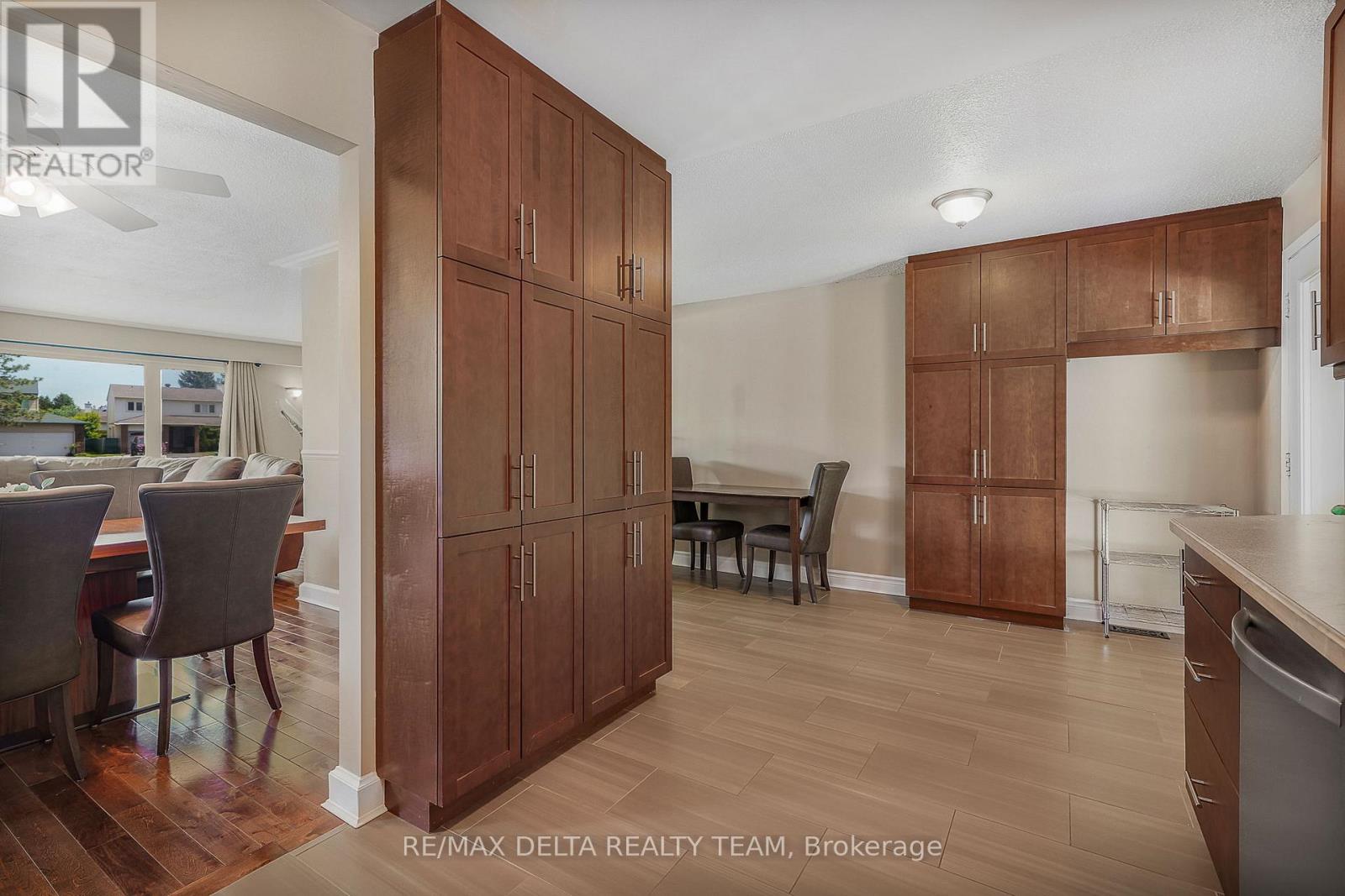 1596 Boyer Road, Ottawa, Ontario  K1C 1R2 - Photo 11 - X13423406
