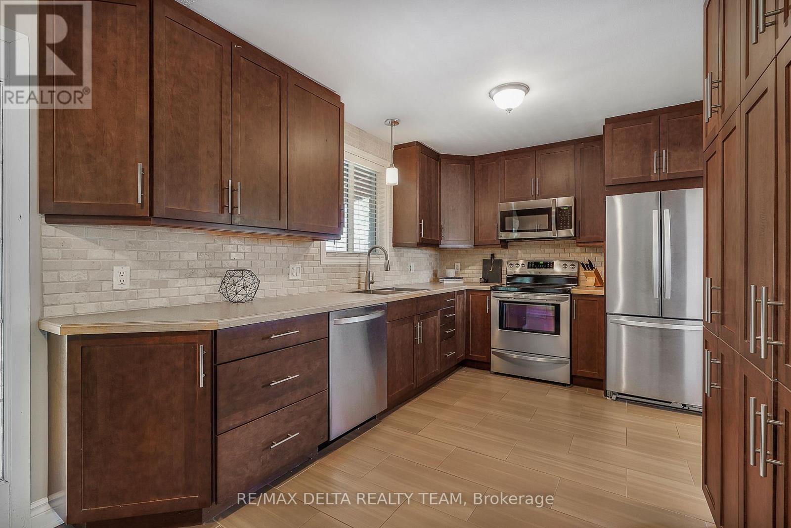 1596 Boyer Road, Ottawa, Ontario  K1C 1R2 - Photo 9 - X13423406