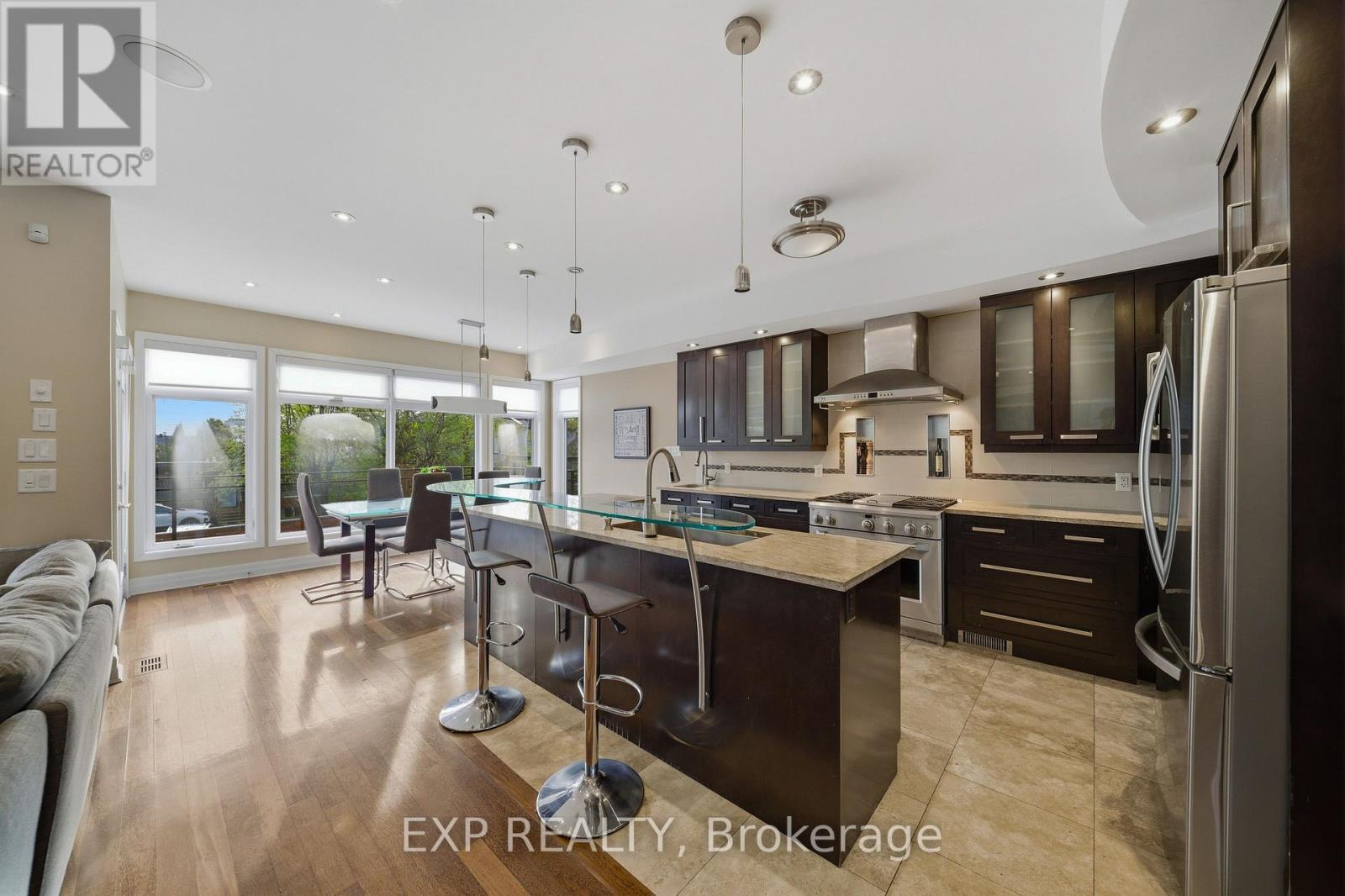 1356 Louis Lane, Ottawa, Ontario  K1B 3P3 - Photo 5 - X13423646