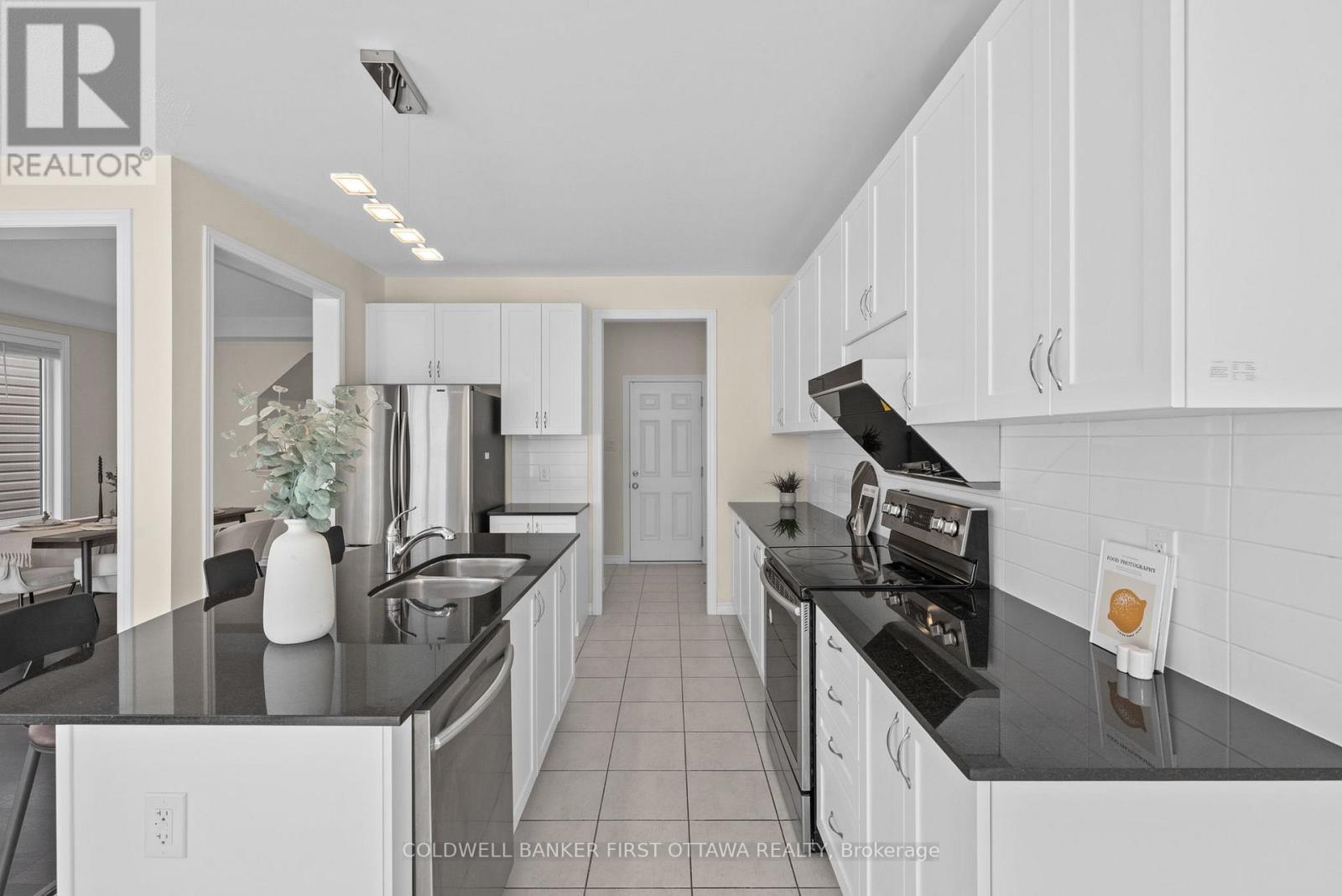 657 Dundonald Drive, Ottawa, Ontario  K2J 6C6 - Photo 14 - X13423662