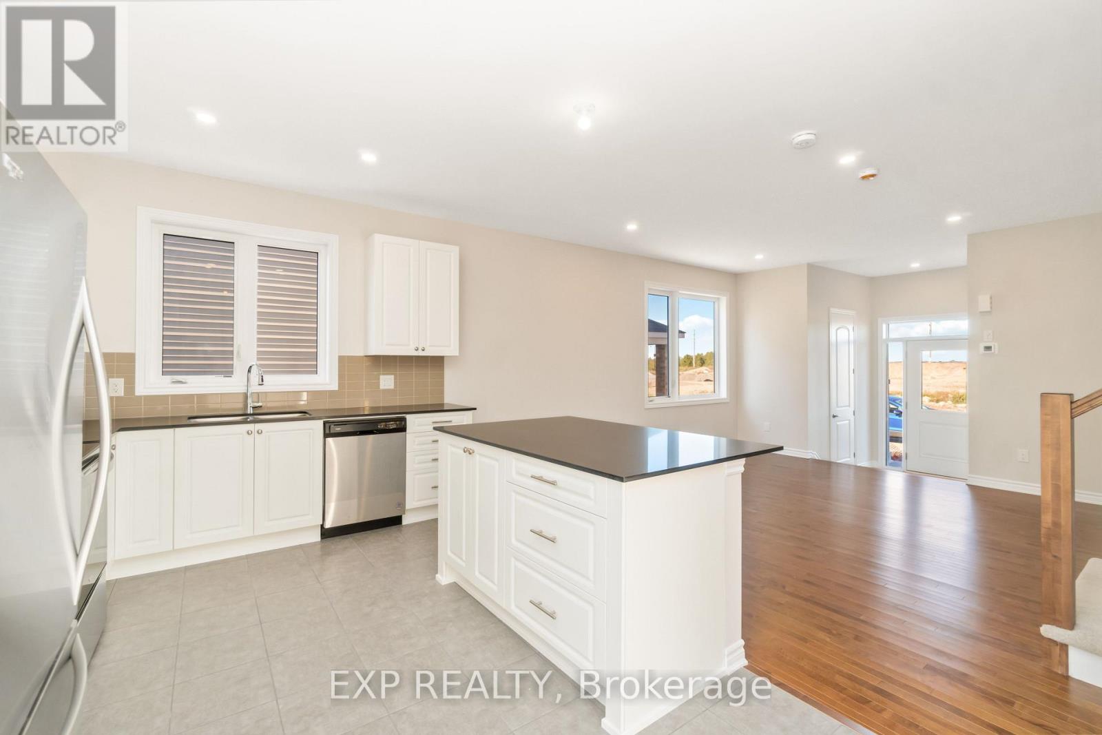 4108 Obsidian Street W, Ottawa, Ontario  K2J 6X9 - Photo 10 - X13423934