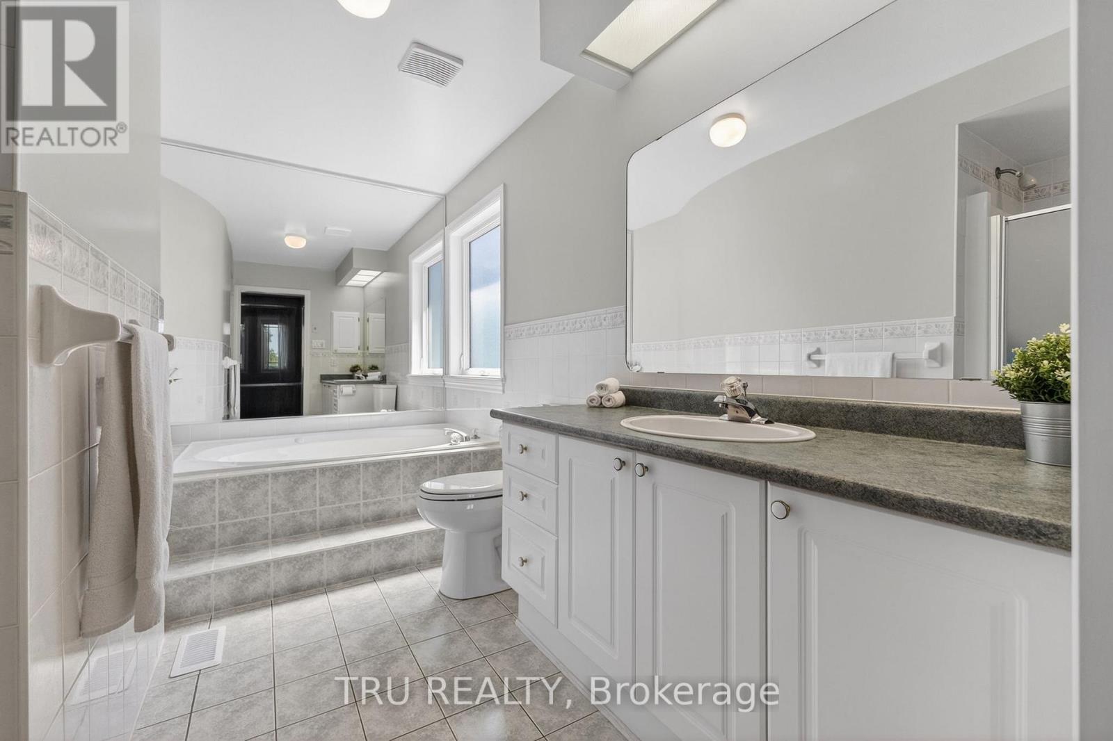 110 Grenadier Way, Ottawa, Ontario  K2J 4M1 - Photo 20 - X13424044
