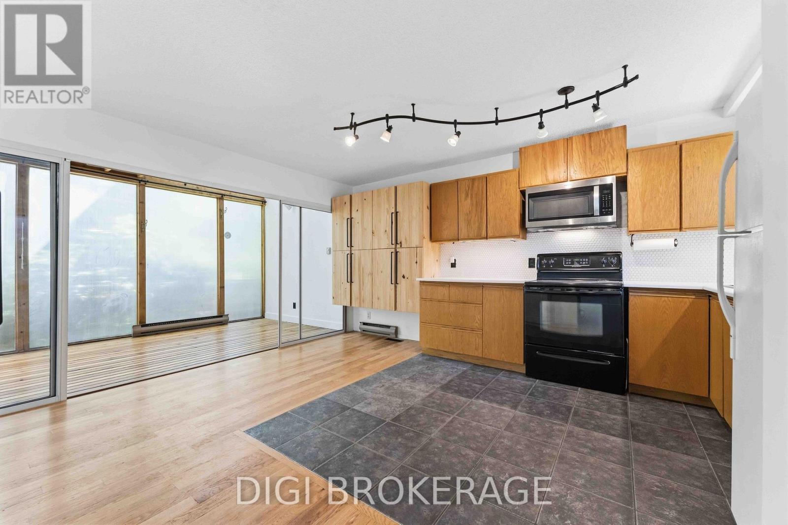 332 Iona Street, Ottawa, Ontario  K1Z 8R2 - Photo 16 - X13424162