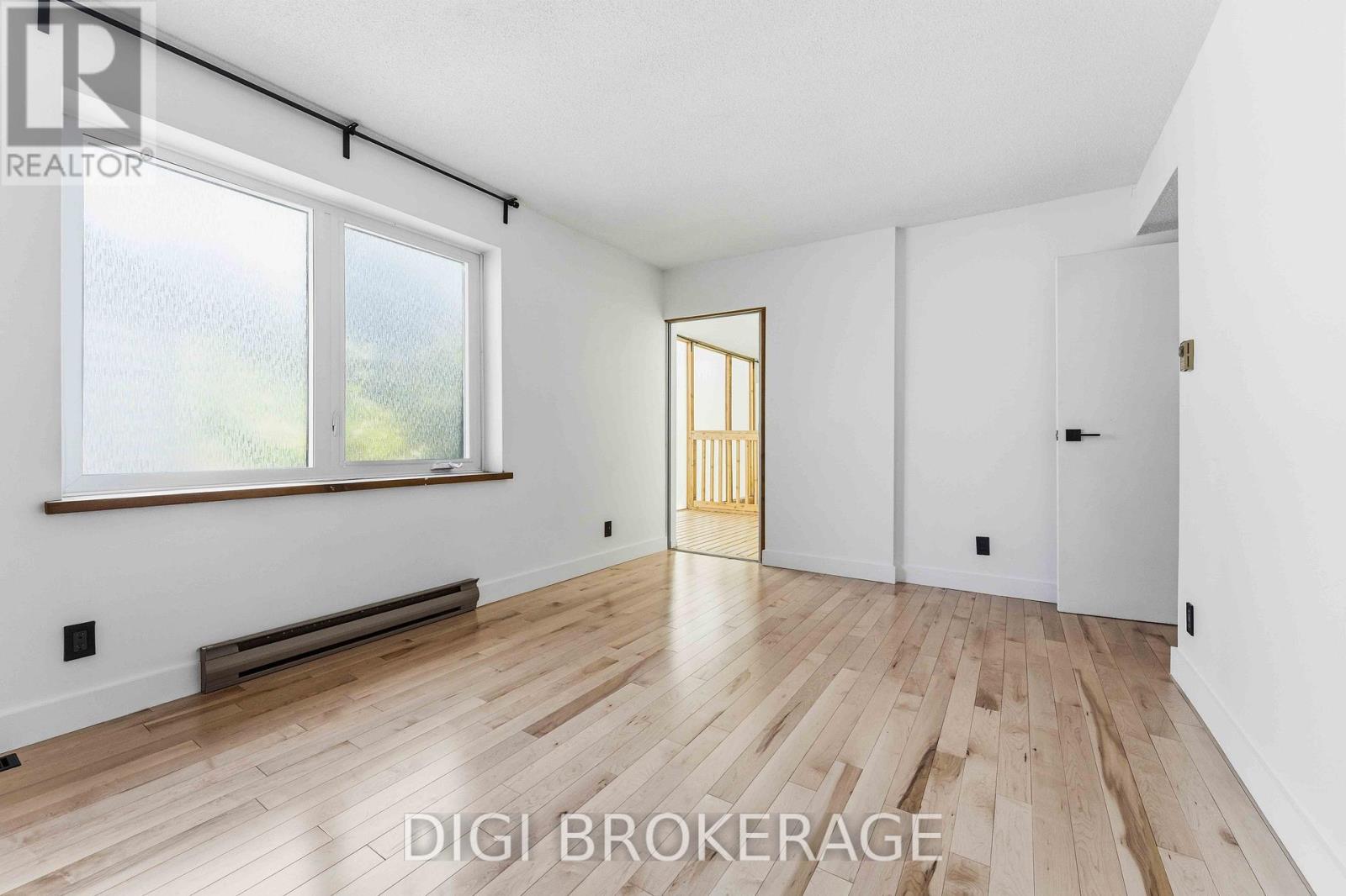 332 Iona Street, Ottawa, Ontario  K1Z 8R2 - Photo 28 - X13424162