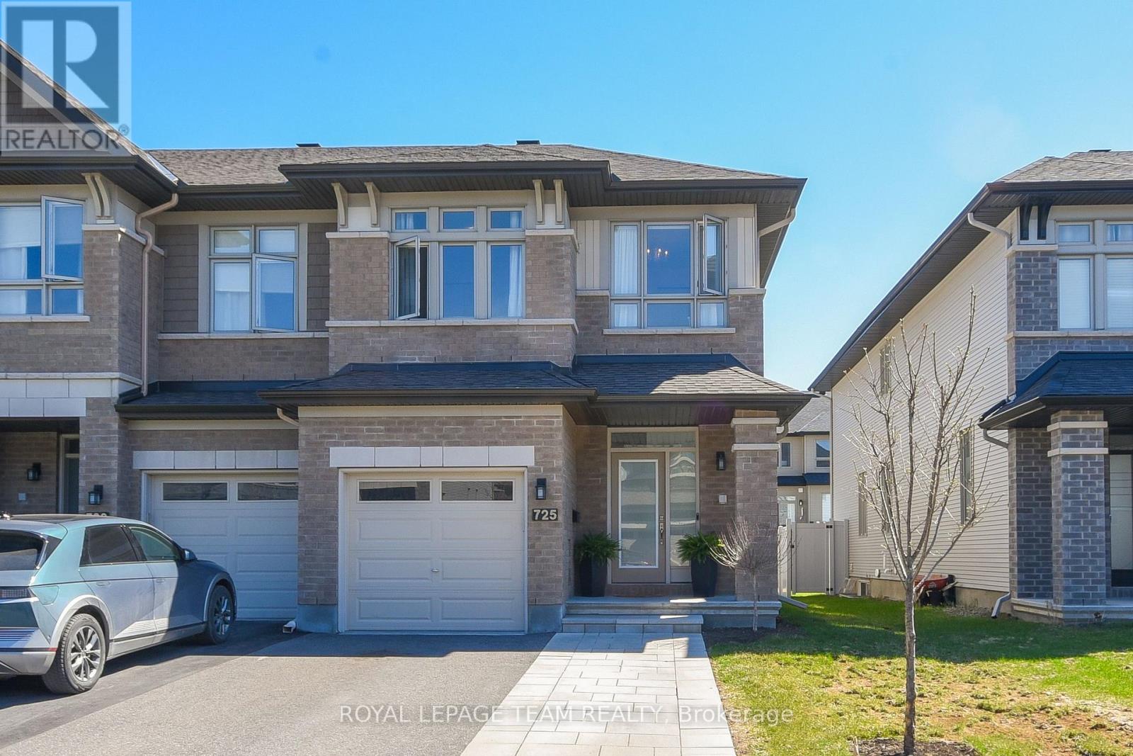 725 Capricorn Circle, Ottawa, Ontario  K4M 0J4 - Photo 1 - X13424166