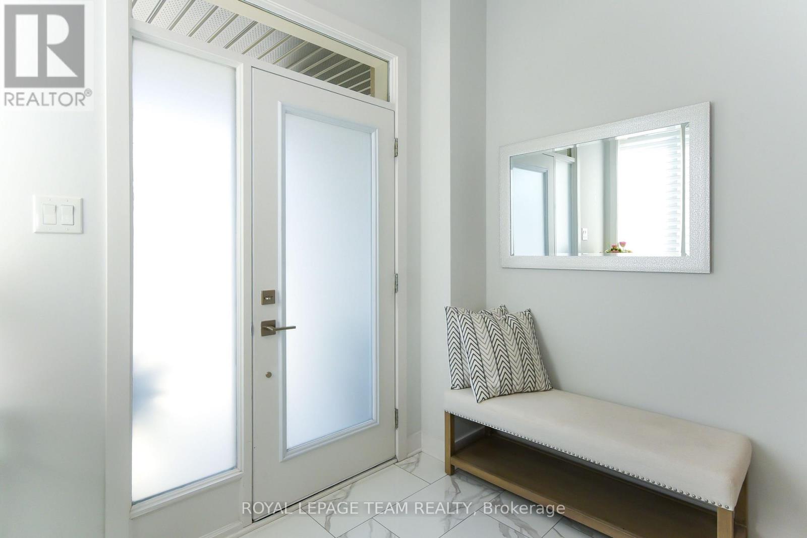 725 Capricorn Circle, Ottawa, Ontario  K4M 0J4 - Photo 4 - X13424166