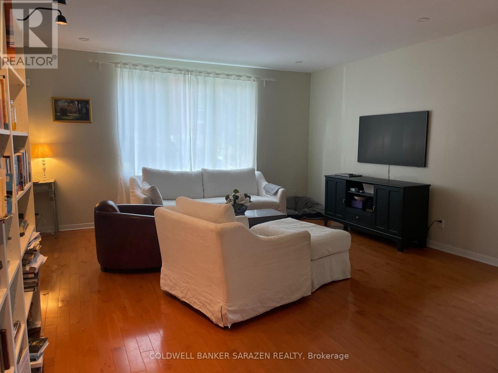 448 Green Avenue, Ottawa, Ontario  K1M 1K9 - Photo 4 - X13424224