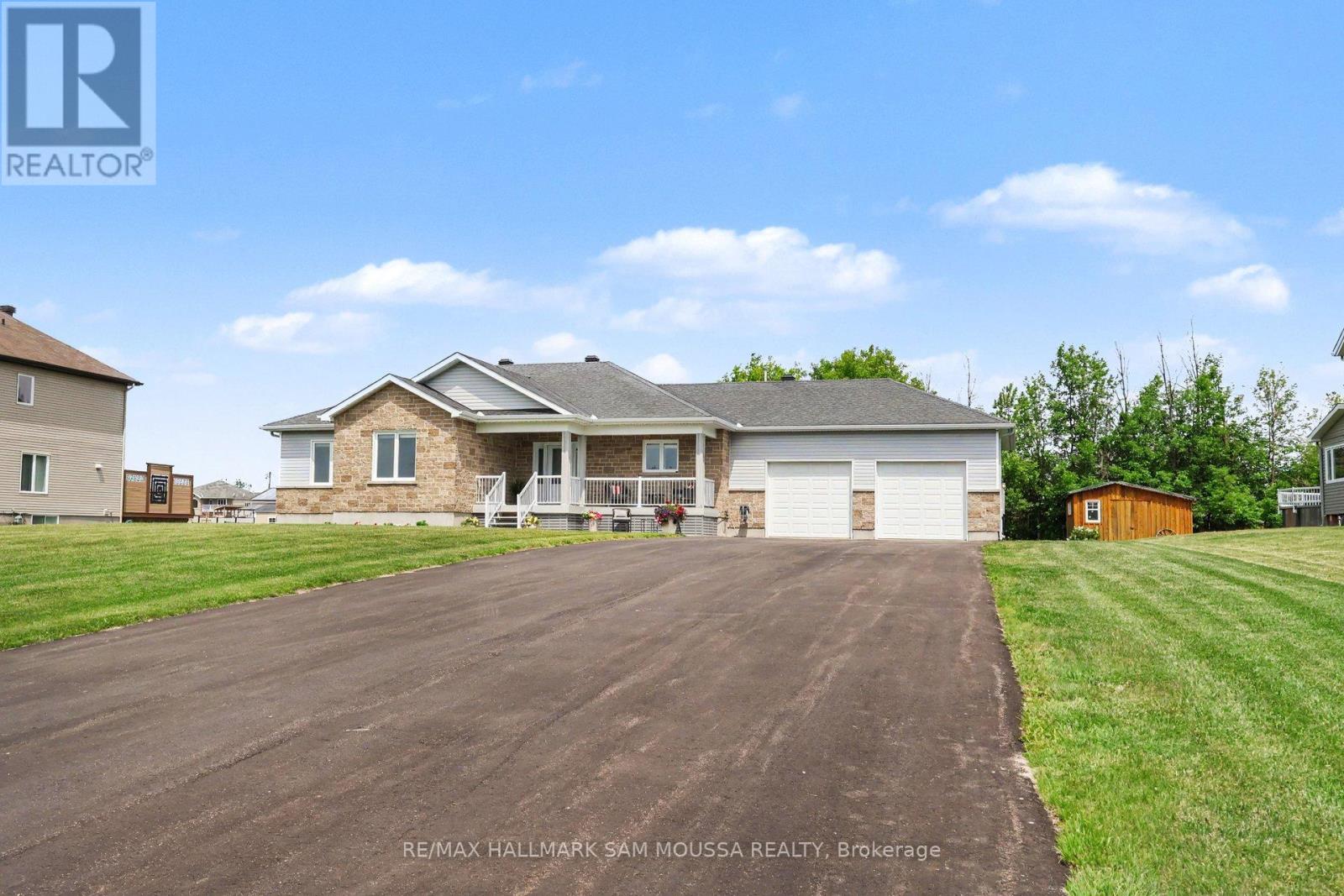105 Danika Street, Clarence-Rockland, Ontario  K0A 2A0 - Photo 2 - X13424232