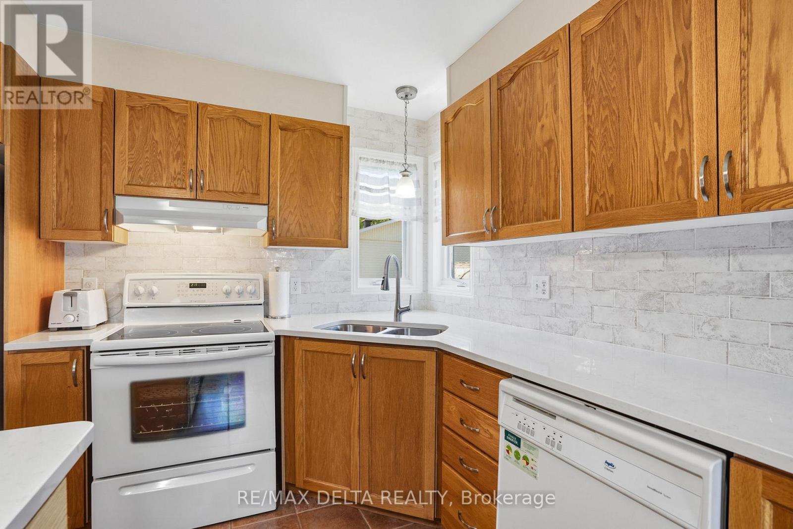 2733 Sylvain Street, Clarence-Rockland, Ontario  K4K 1S6 - Photo 11 - X13424600