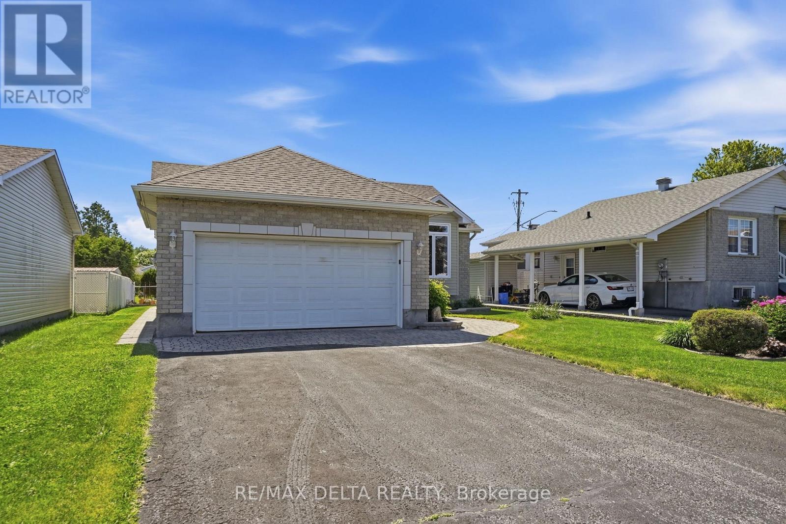 2733 Sylvain Street, Clarence-Rockland, Ontario  K4K 1S6 - Photo 3 - X13424600