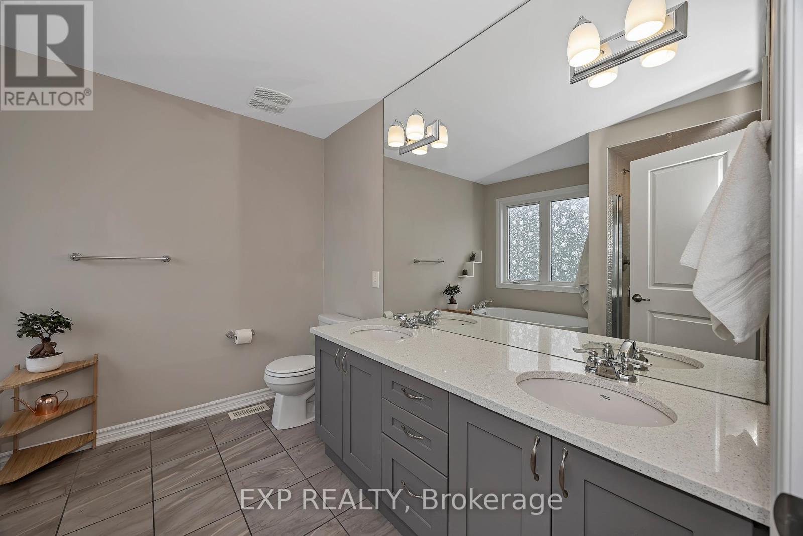 104 Conifer Creek Circle, Ottawa, Ontario  K2M 0L7 - Photo 14 - X13424716