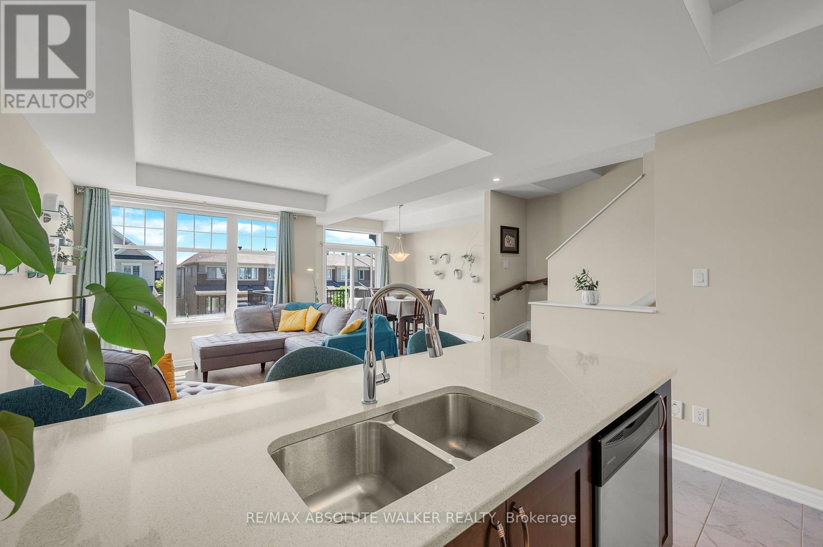516 Thimbleberry Row, Ottawa, Ontario  K4A 1C3 - Photo 12 - X13425052
