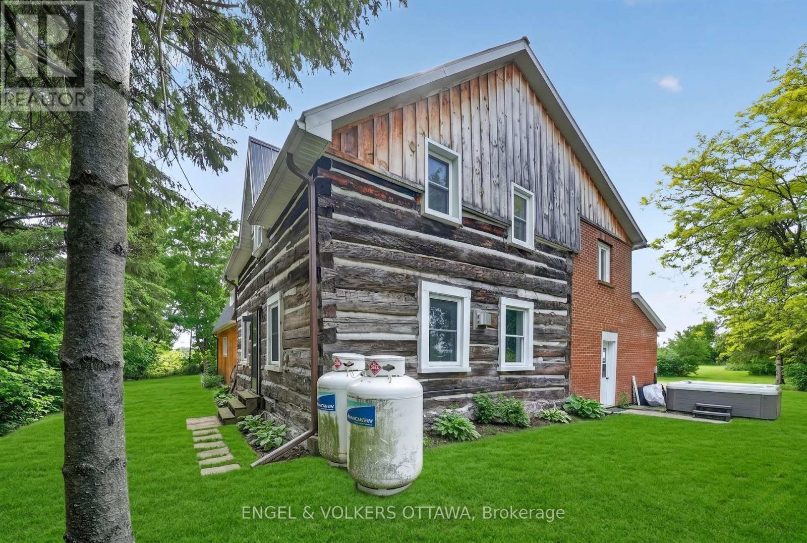 14120 County Road 13, North Stormont, Ontario  K0A 1R0 - Photo 36 - X13425146