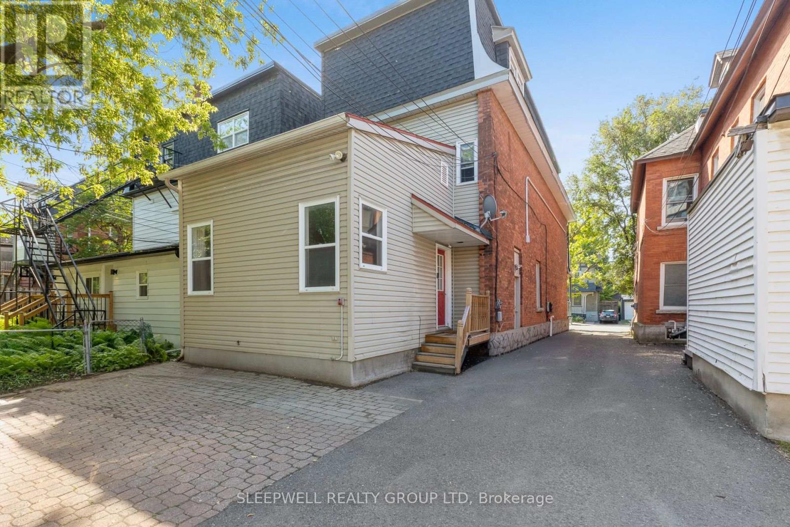 389 Daly Avenue, Ottawa, Ontario  K1N 6H1 - Photo 3 - X13425212