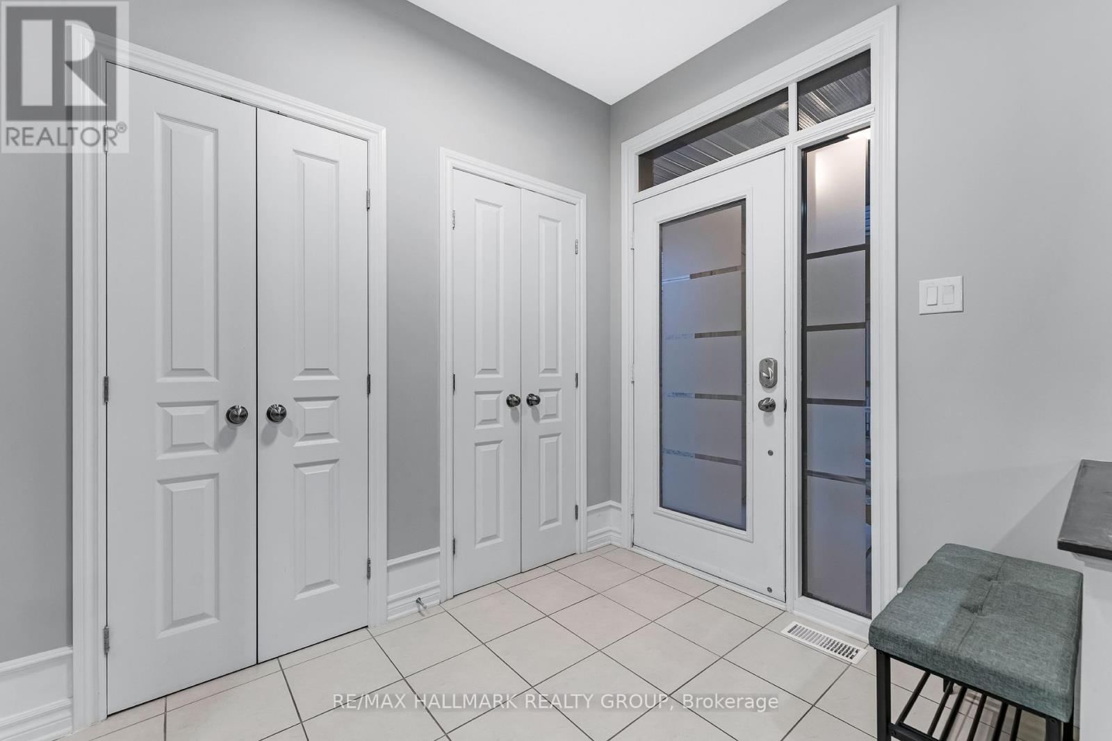 327 Ballinville Circle, Ottawa, Ontario  K4M 0C4 - Photo 7 - X13425358