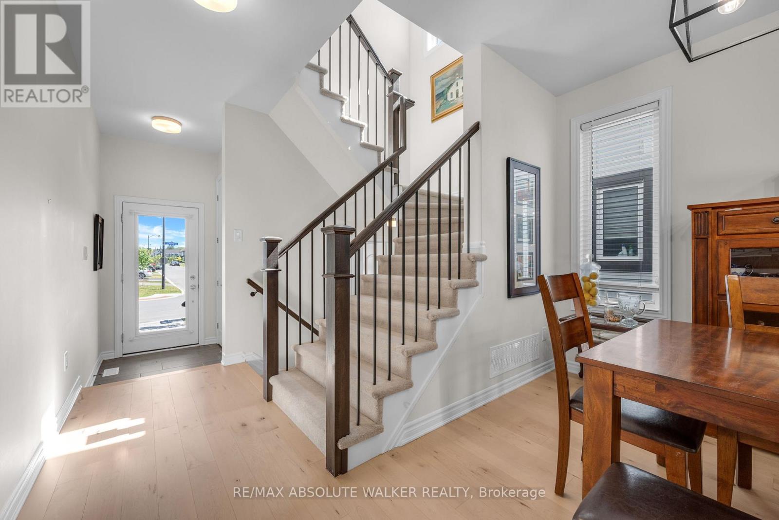 728 Perseus Avenue, Ottawa, Ontario  K2J 6V8 - Photo 3 - X13425444