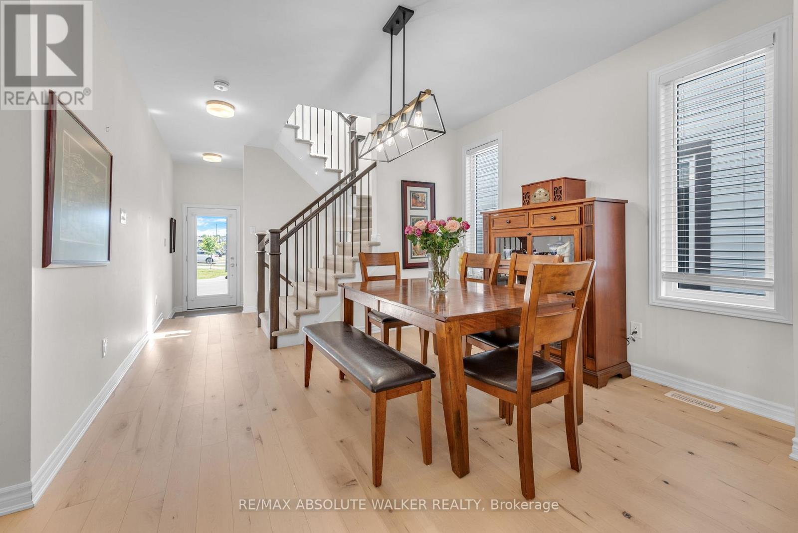 728 Perseus Avenue, Ottawa, Ontario  K2J 6V8 - Photo 4 - X13425444