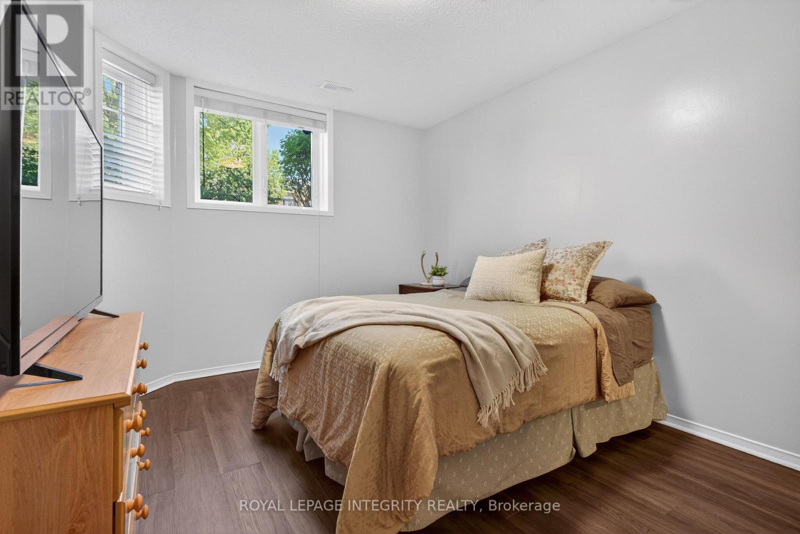 256 Cresthaven Drive, Ottawa, Ontario  K2G 6W4 - Photo 15 - X13425486