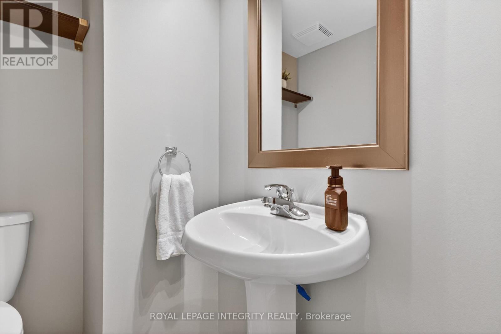 256 Cresthaven Drive, Ottawa, Ontario  K2G 6W4 - Photo 7 - X13425486