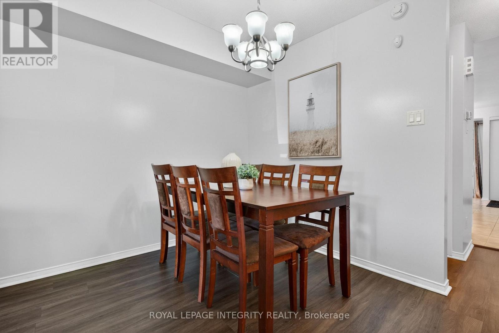 256 Cresthaven Drive, Ottawa, Ontario  K2G 6W4 - Photo 8 - X13425486