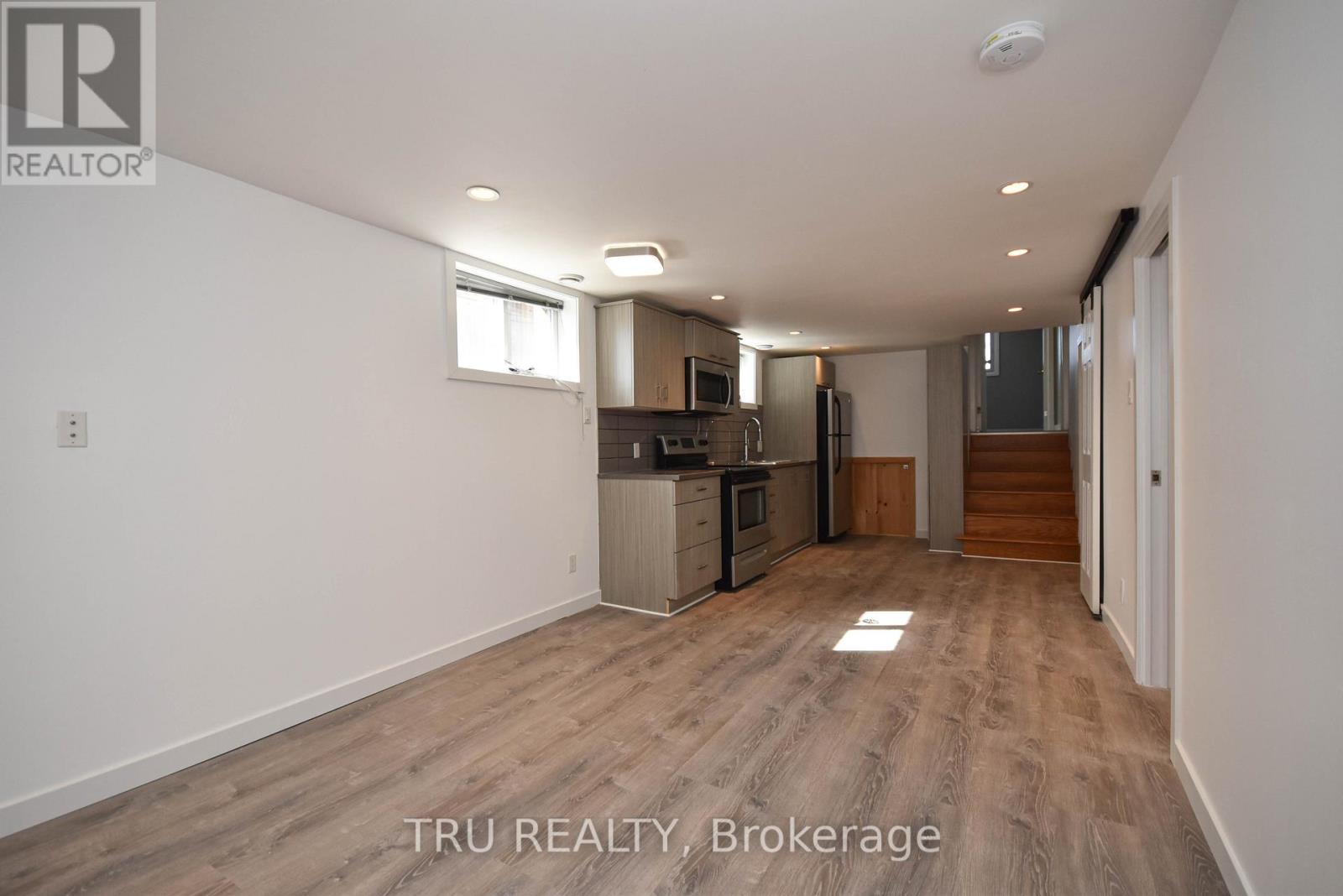B - 1847 Walkley Road, Ottawa, Ontario  K1H 6X9 - Photo 13 - X13425536
