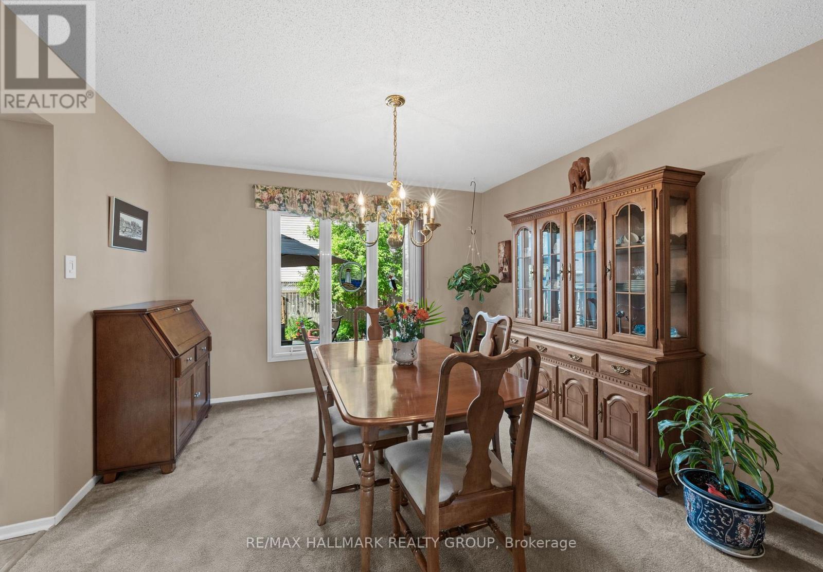 1912 Des Epinettes Avenue, Ottawa, Ontario  K1C 6P5 - Photo 7 - X13425550