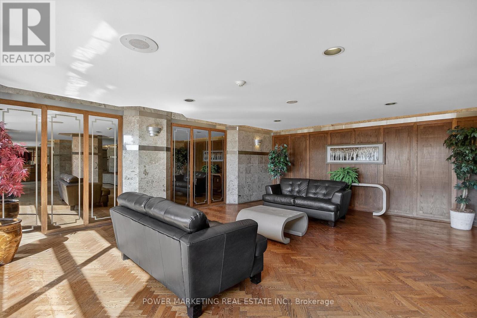 1206 - 2759 Carousel Crescent, Ottawa, Ontario  K1T 2N5 - Photo 4 - X13425562