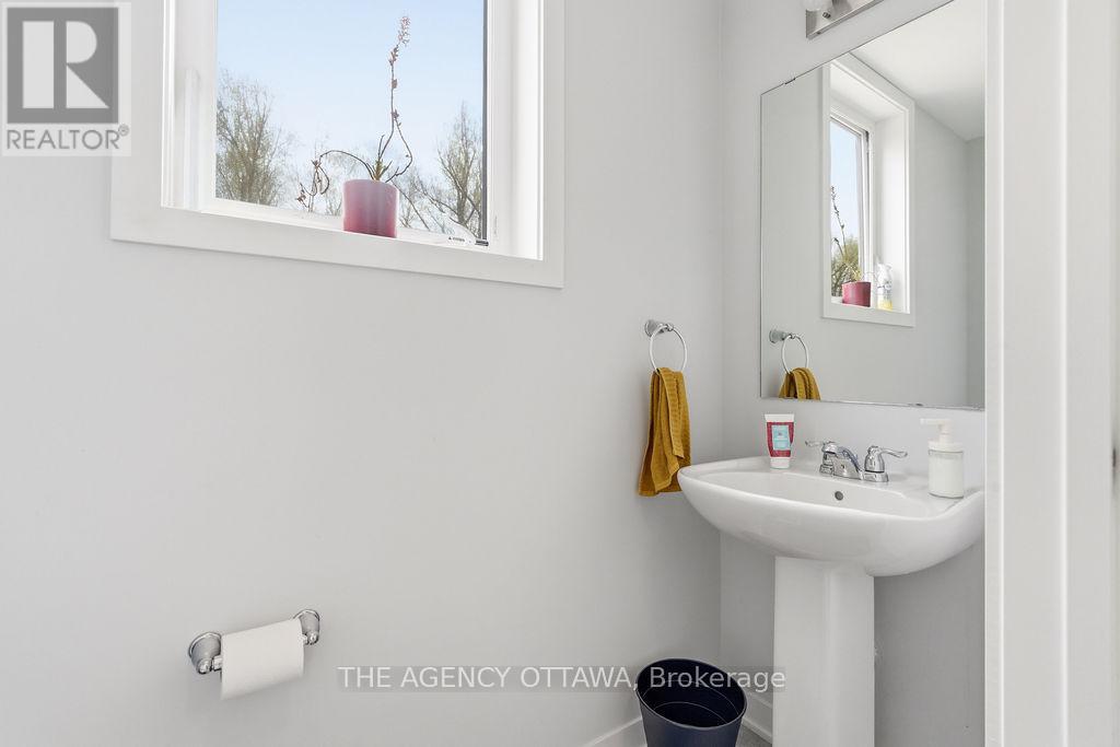 920 Nova Private, Ottawa, Ontario  K2J 7B2 - Photo 23 - X13425794